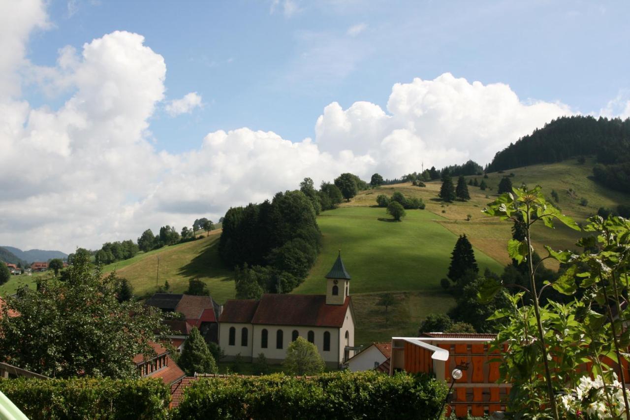 Gaestehaus Sonnhalde Wieden Exterior foto